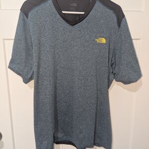 The North Face Men's Blue and Black Short Sleeve Tee Athlet Shirt